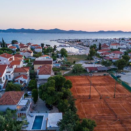 Villa B&D Zadar For The Complete Pleasure Of Vacation !Heated! Private Pool! Green Oasis In The Center Of Zadar, 100M From The Sea Exterior foto