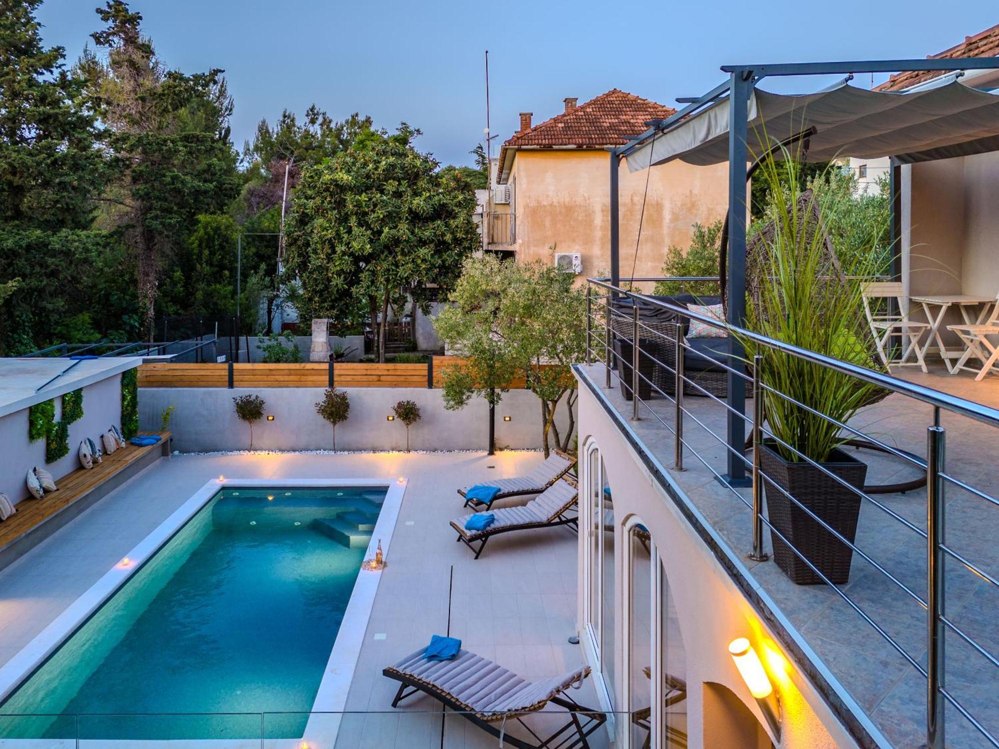 Villa B&D Zadar For The Complete Pleasure Of Vacation !Heated! Private Pool! Green Oasis In The Center Of Zadar, 100M From The Sea Exterior foto